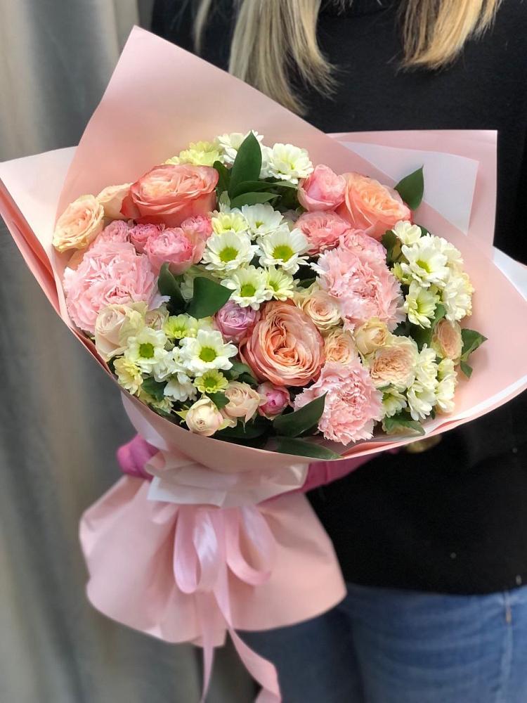 Букет цветов из: Гвоздики, Розы и Хризантемы в Хатукайском