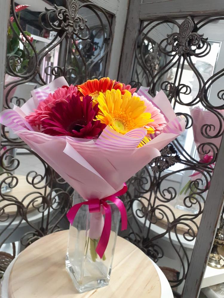 Букет цветов из: Герберы в Хатукайском