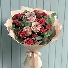 Букет цветов из:  Гвоздики и Розы #REPLACE_PRED# Хатукайском