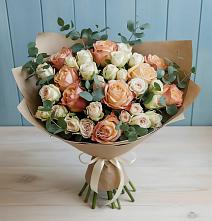 Букет цветов из:  Альстромерии и Розы в Хатукайском